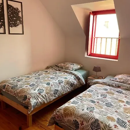 Maison De Campagne, Rouge 度假居 *