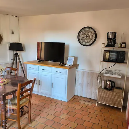 Maison De Campagne, Rouge Brigne