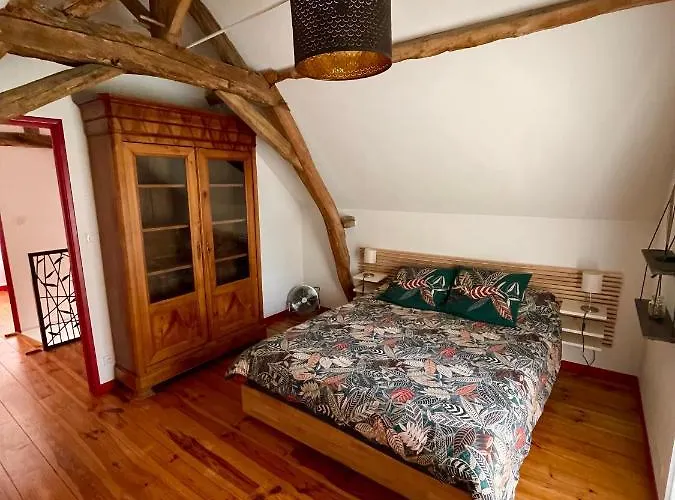 Maison De Campagne, Rouge Tatil Evi Brigne