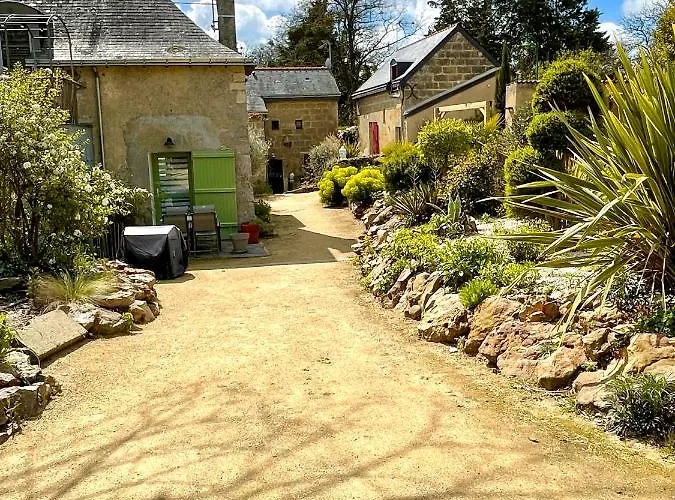 Maison De Campagne, Rouge