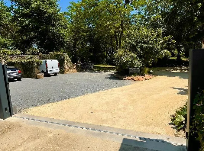 Maison De Campagne, Rouge 펜션