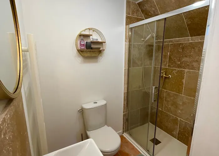 Maison De Campagne, Rouge